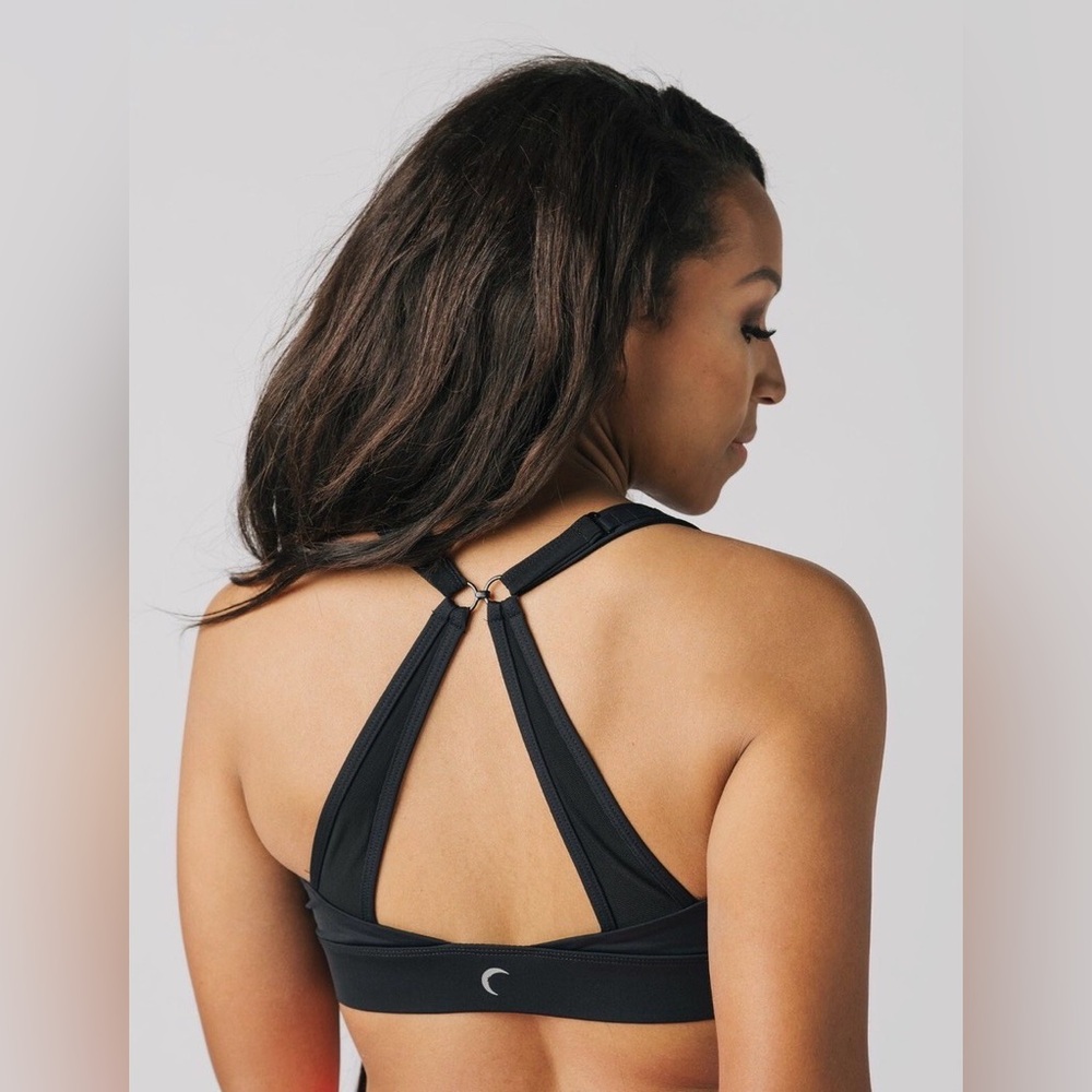 ZYIA Black Strappy Racerback Sports Bra